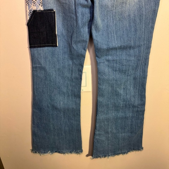 Urban Outfitters BDG High-Waisted Flare Jean - Indigo Craft Size 26 100% Cotton - Picture 9 of 16